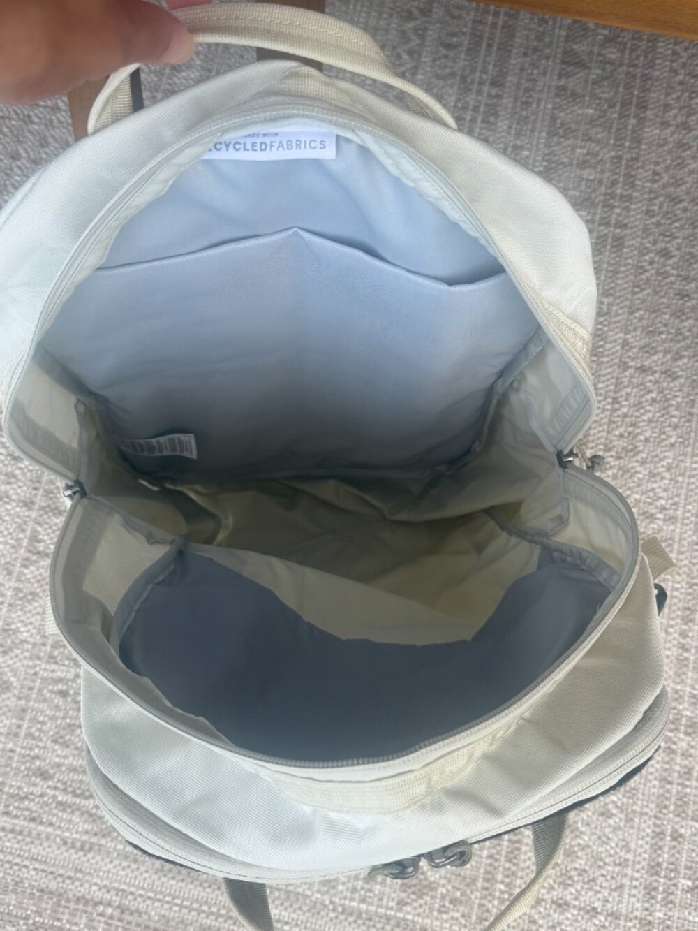 Mountain Hardwear Tallac 25L Women's Backpack White Utility Pack Outdoor New - Picture 11 of 13